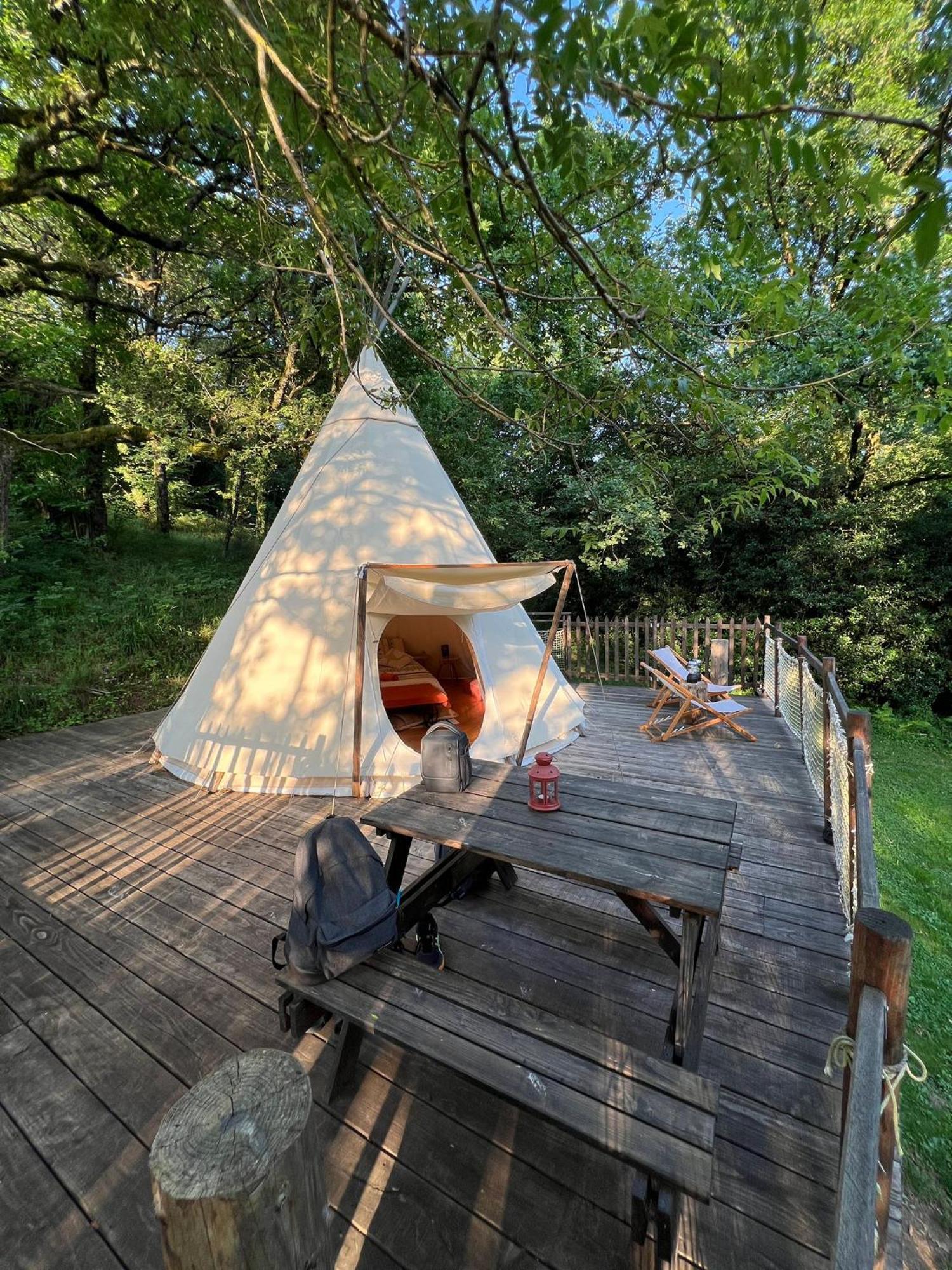 Hotel Le Tipi A Marie, Deconnectez- Vous !!! Cambounes Exteriér fotografie